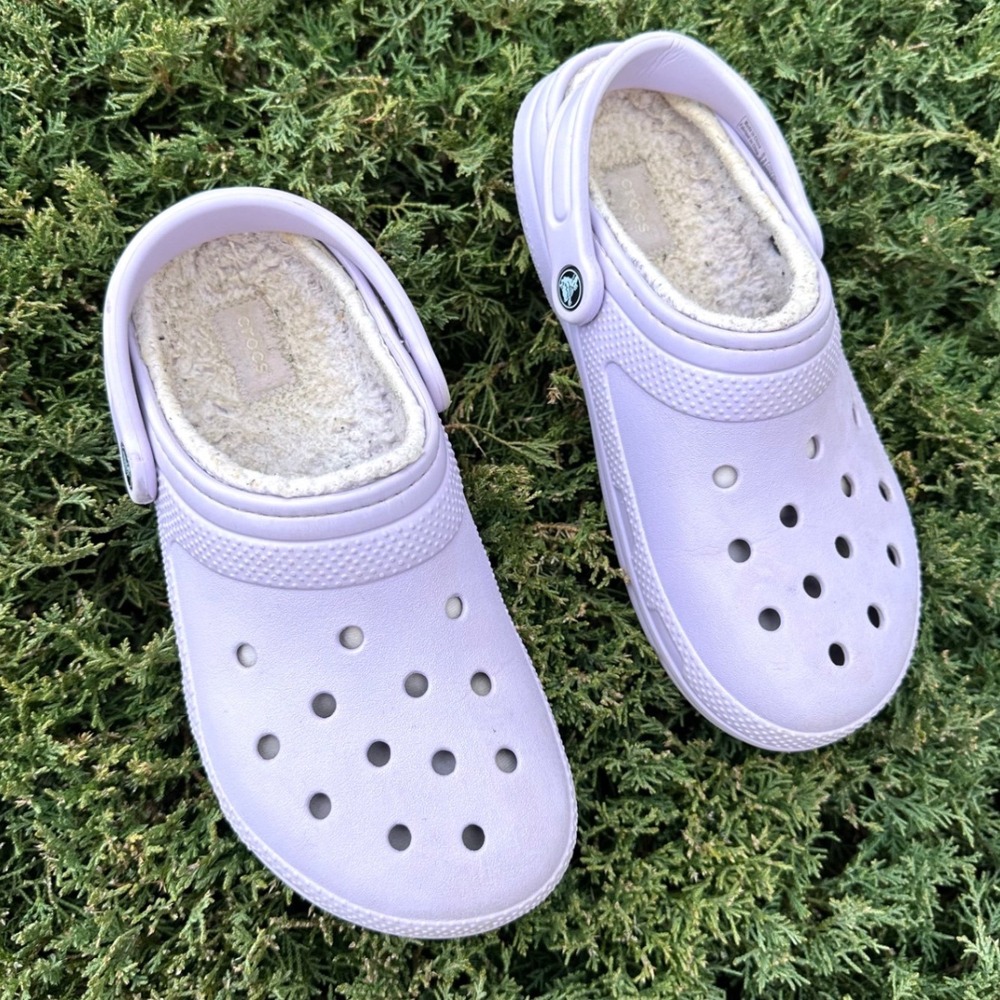 Crocs Classic Lined Adult Clogs Unisex M6 W8 Light Purple Sandals - Picture 2 of 11
